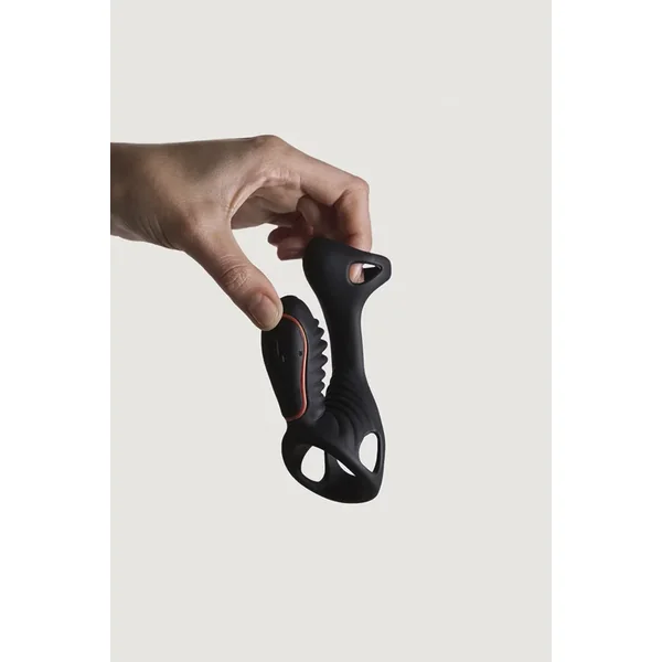 Adrien Lastic Gladiator Vibrating Penis Ring – Black/Red