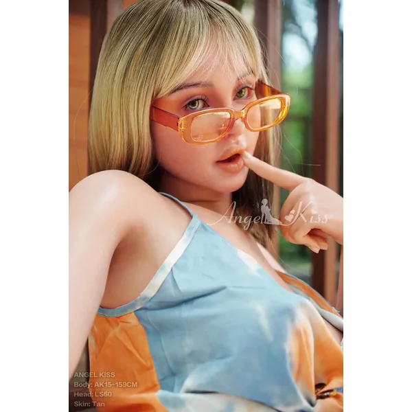 Dolores – 5’3″ | 159cm Sex Doll