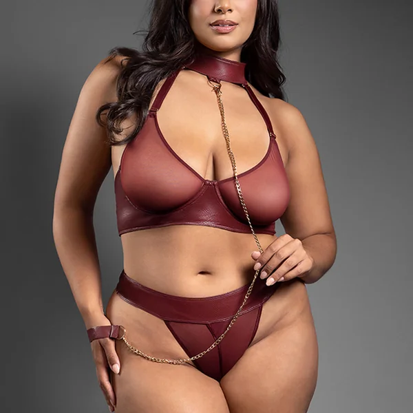 Fantasy Lingerie Domina Halter Bra, Crotchless Panty & Leash - Curvy