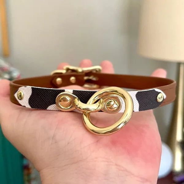 Sample Sale – Petite Collar – Cognac Brown & Gold Cow – 13″-15″